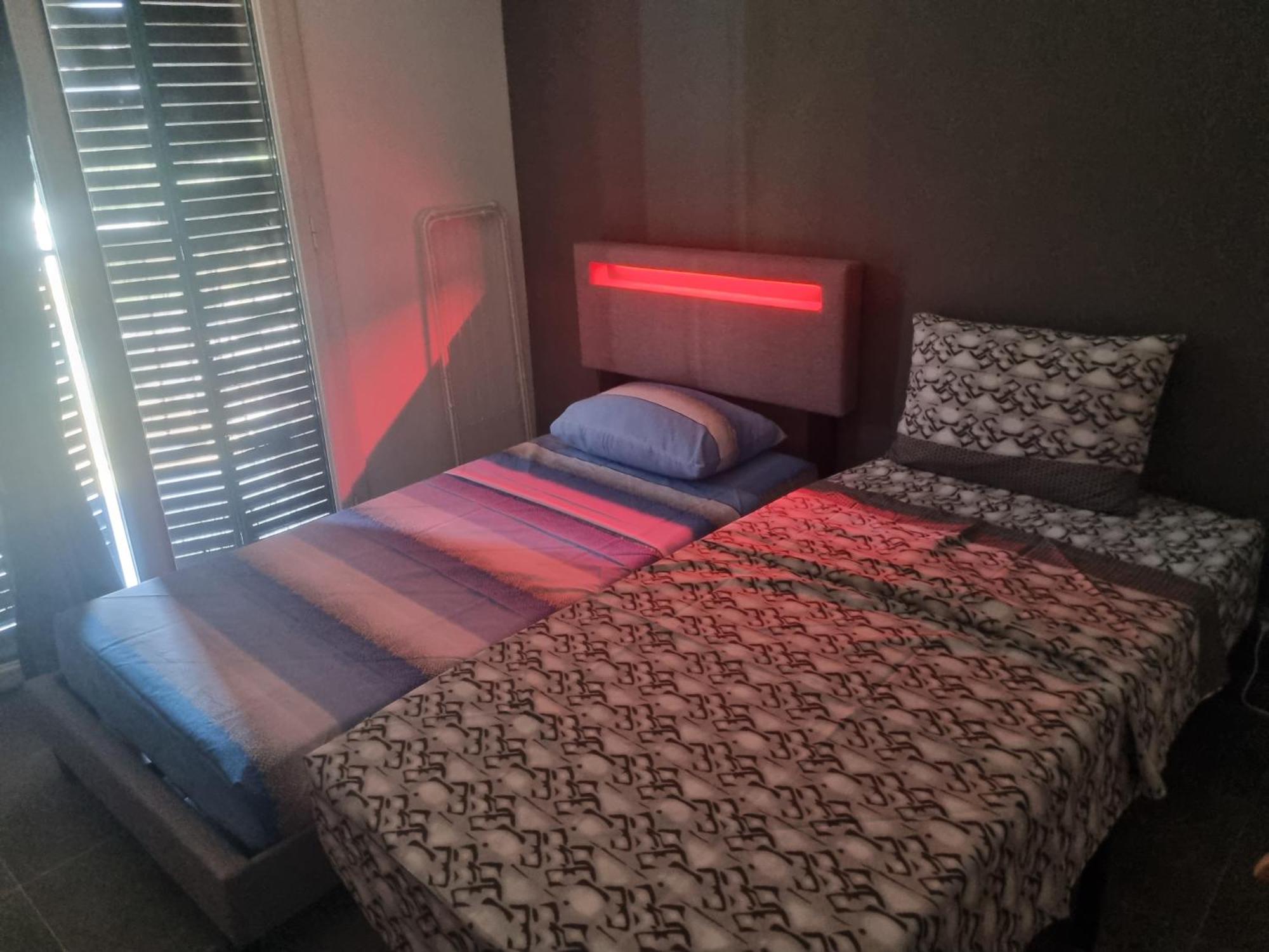 Chambre Privative Renove 2024, Climatisation, Tramway Sur Place , 12 Min Centre, 16 Min Plage, Apercu Lateral Mer, 2 Wc Avec 2 Salle De Bain, Private Room Renovated 2024, Air-Conditioned , Tram On Spot, 2 Toilets And 2 Bathrooms ニース エクステリア 写真